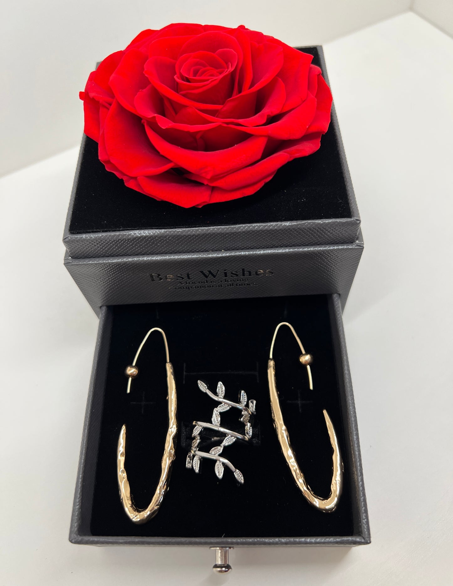 Ecuadorian Eternal Rose Jewelry Box – “Best Wishes” Edition