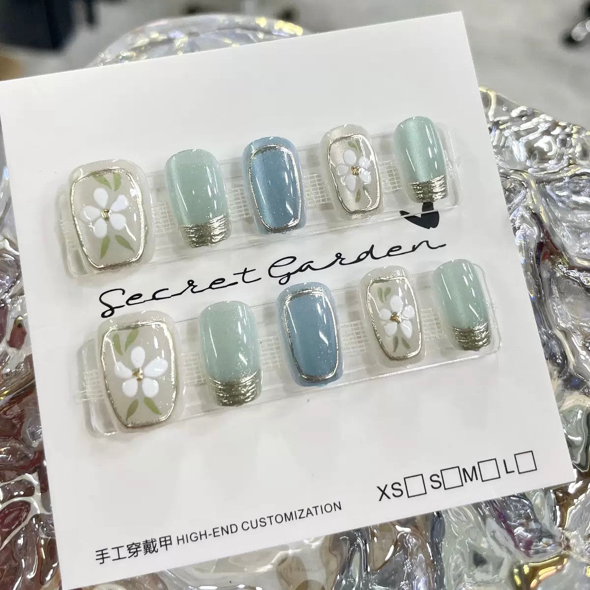 Hand-Painted Light Blue Floral Short Press-On Nails | Botanical Nail Art