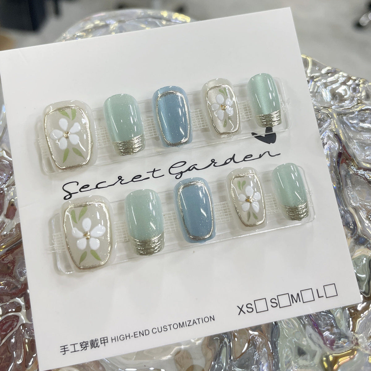 Hand-Painted Light Blue Floral Short Press-On Nails | Botanical Nail Art