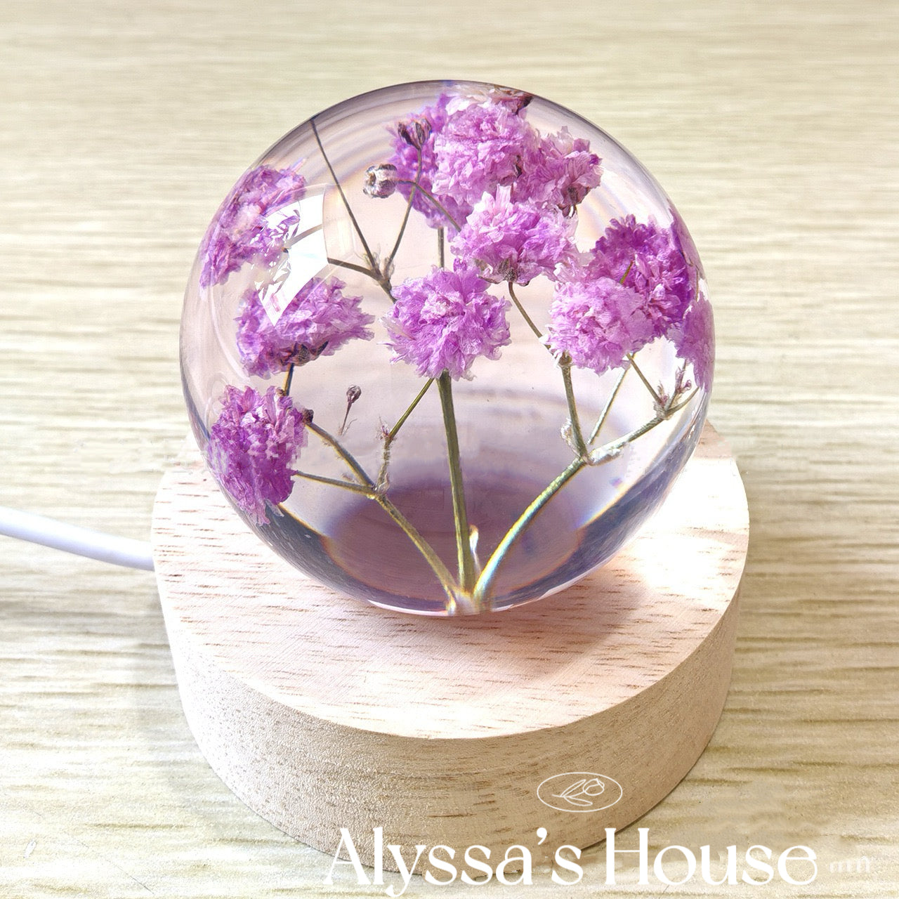 Purple Baby's Breath Crystal Ball Light — Preserved Flower Night Lamp