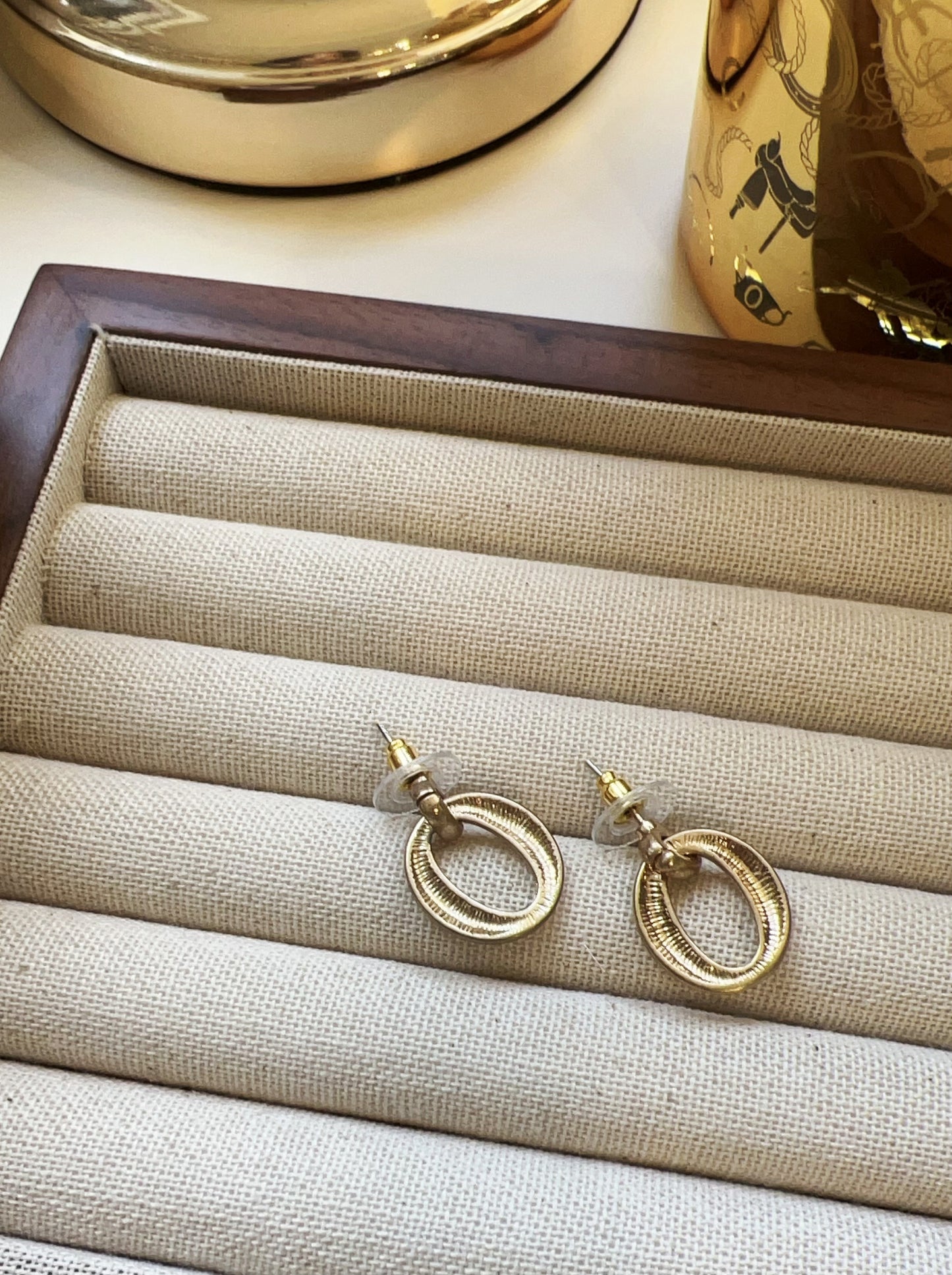 Vintage Textured Oval Drop Earrings